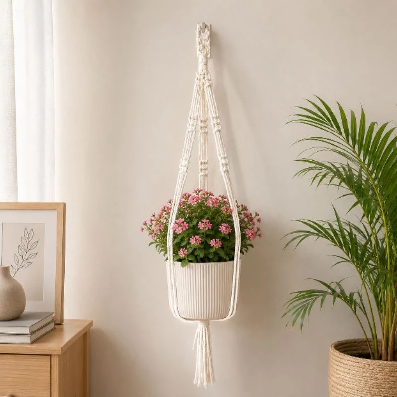 Suporte de planta. macrame feito a mao.q 80 cm decoracao boho para vasos produto artesanal 03 Casa das Tres Marias
