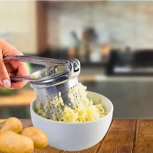 Espremedor Amassador Esmagador de Batatas e legumes Aluminio 02 Casa das Tres Marias