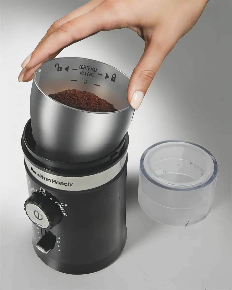 Moedor de Cafe Eletrico Hamilton Beach Ajustavel Inox 150W 03 Casa das Tres Marias